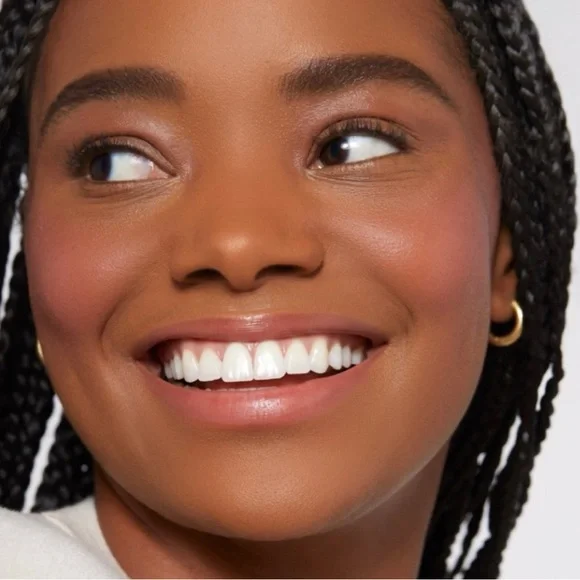 Rare Beauty Encourage Soft Pinch Liquid Blush - Picture 2 of 14